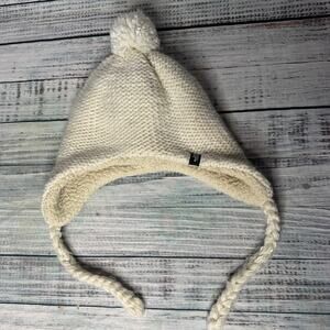 The North Face White Knit Hat Beanie With Pom